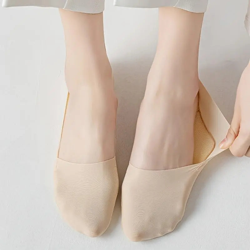 10-Pair Pack Women's Solid-Color Sheer Invisible Socks