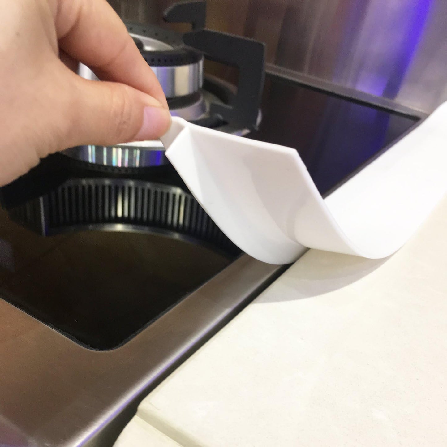 21" Silicone Stove Counter Gap Cover , Easy Clean Gap Filler Sealing Spills