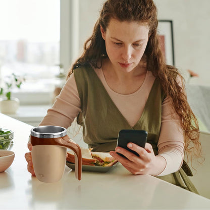 Rechargeable Automatic Magnetic Self-stirring Coffee Mug