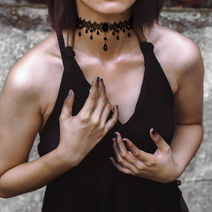 Gothic Black Choker Necklace for Women ,Adjustable Vintage Goth Velvet Lace Collar Crystal Pendent Necklace