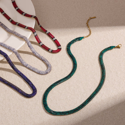 Stylish Metallic Faux Flat Snake Chain Choker