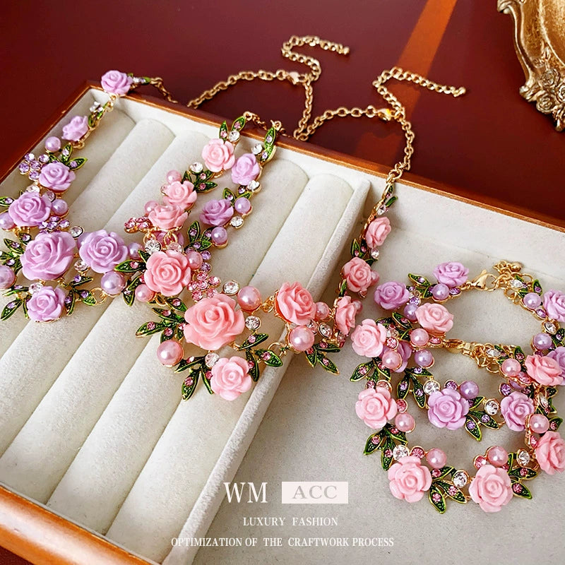 Sweet Floral and Leaf-shaped Gem and Pearl Necklace and Bracelet