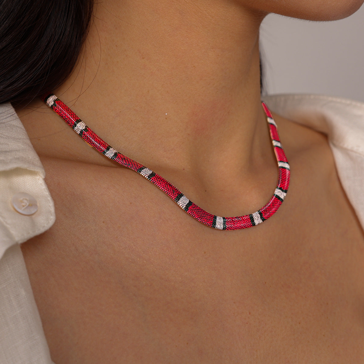 Stylish Metallic Faux Flat Snake Chain Choker
