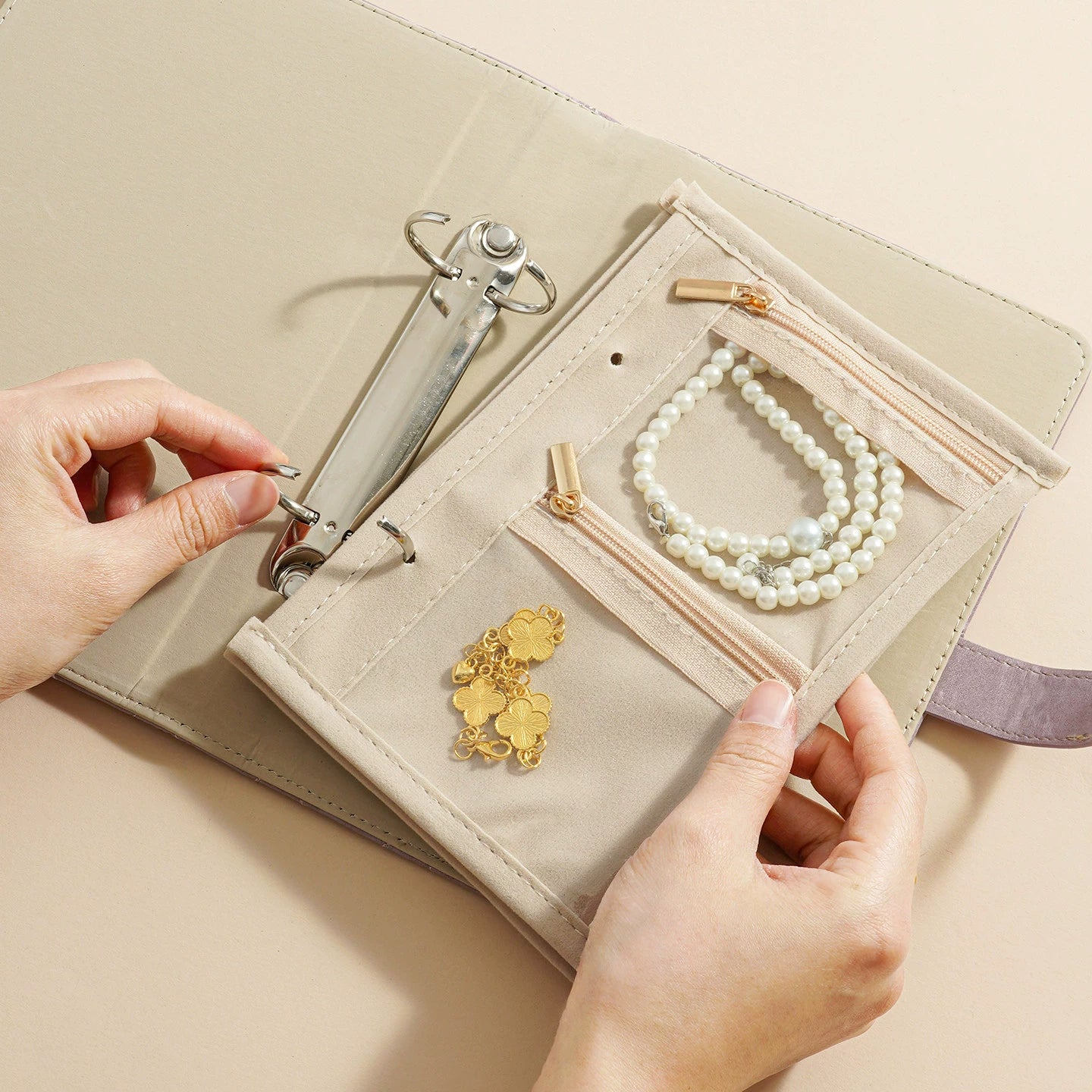 Jewelry Book Organizer - Leather Travel Jewelry Case with 5 Detachable Pages for Necklaces