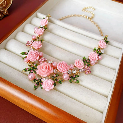 Sweet Floral and Leaf-shaped Gem and Pearl Necklace and Bracelet