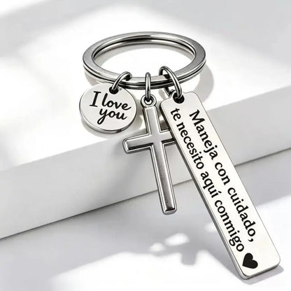 "I Love You" Charm, "Maneja Con Cuidado Te Necesito Aquí Conmigo" Lettering
